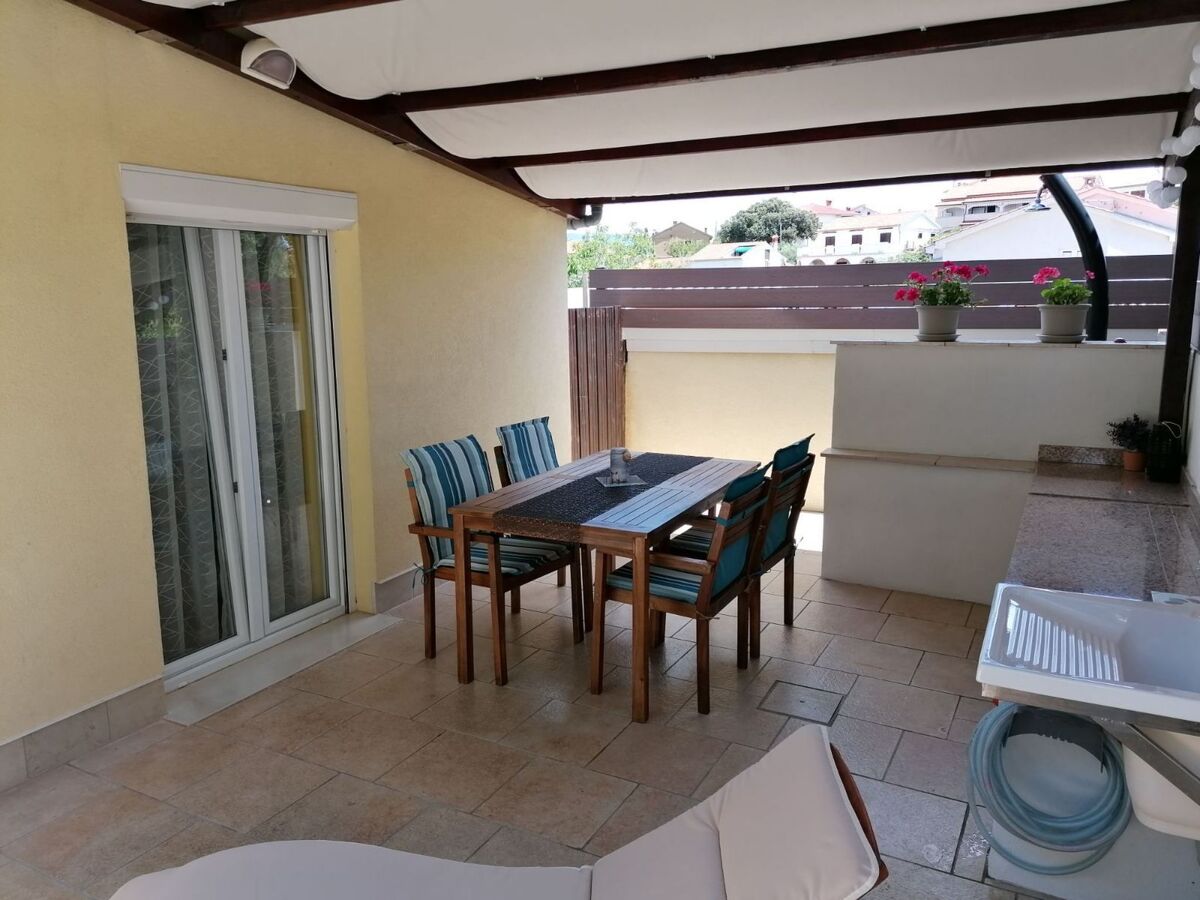 Maison avec terrasse à 150 m de la plage, Krk - Photo 5