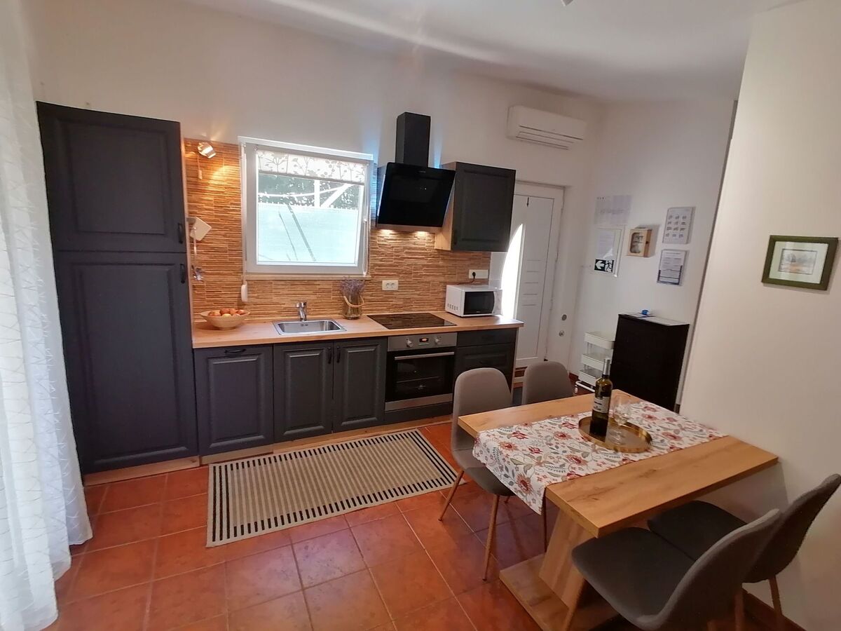 Maison avec terrasse à 150 m de la plage, Krk - Photo 7