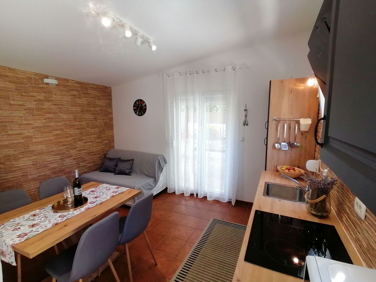 Maison avec terrasse à 150 m de la plage, Krk - Photo 8