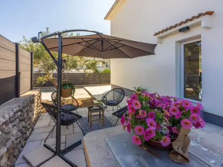 Villa 8 personnes avec piscine privée chauffée à Baška : photo 7