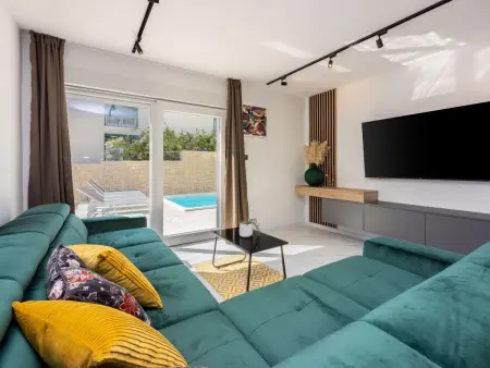Villa 8 personnes avec piscine privée chauffée à Baška : photo 9