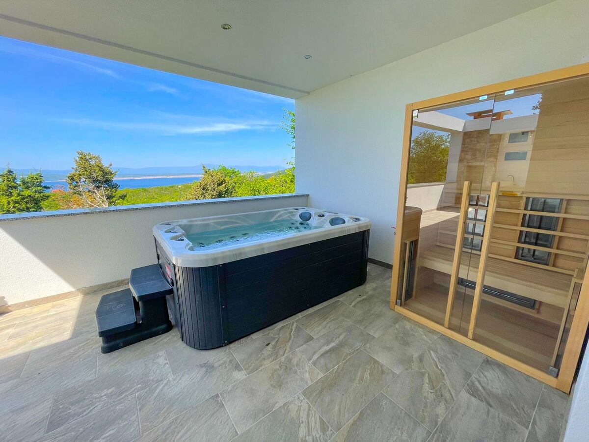 Maison Crikvenica, terrasse, jardin et spa privatif - Photo 8