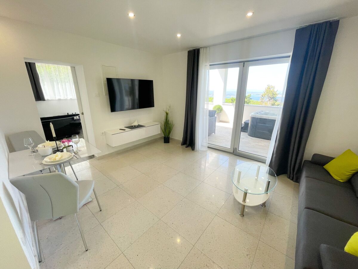 Maison Crikvenica, terrasse, jardin et spa privatif - Photo 12