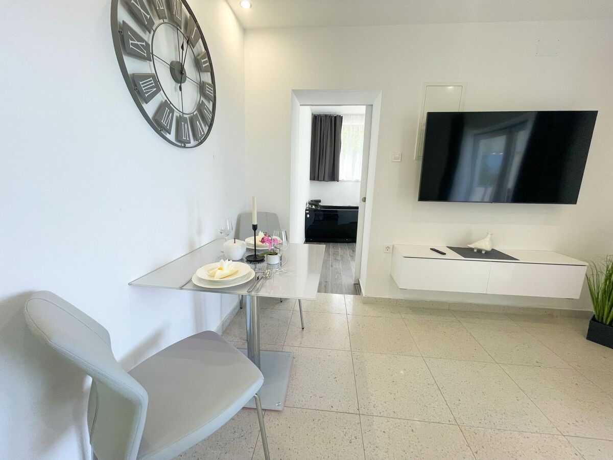 Maison Crikvenica, terrasse, jardin et spa privatif - Photo 13