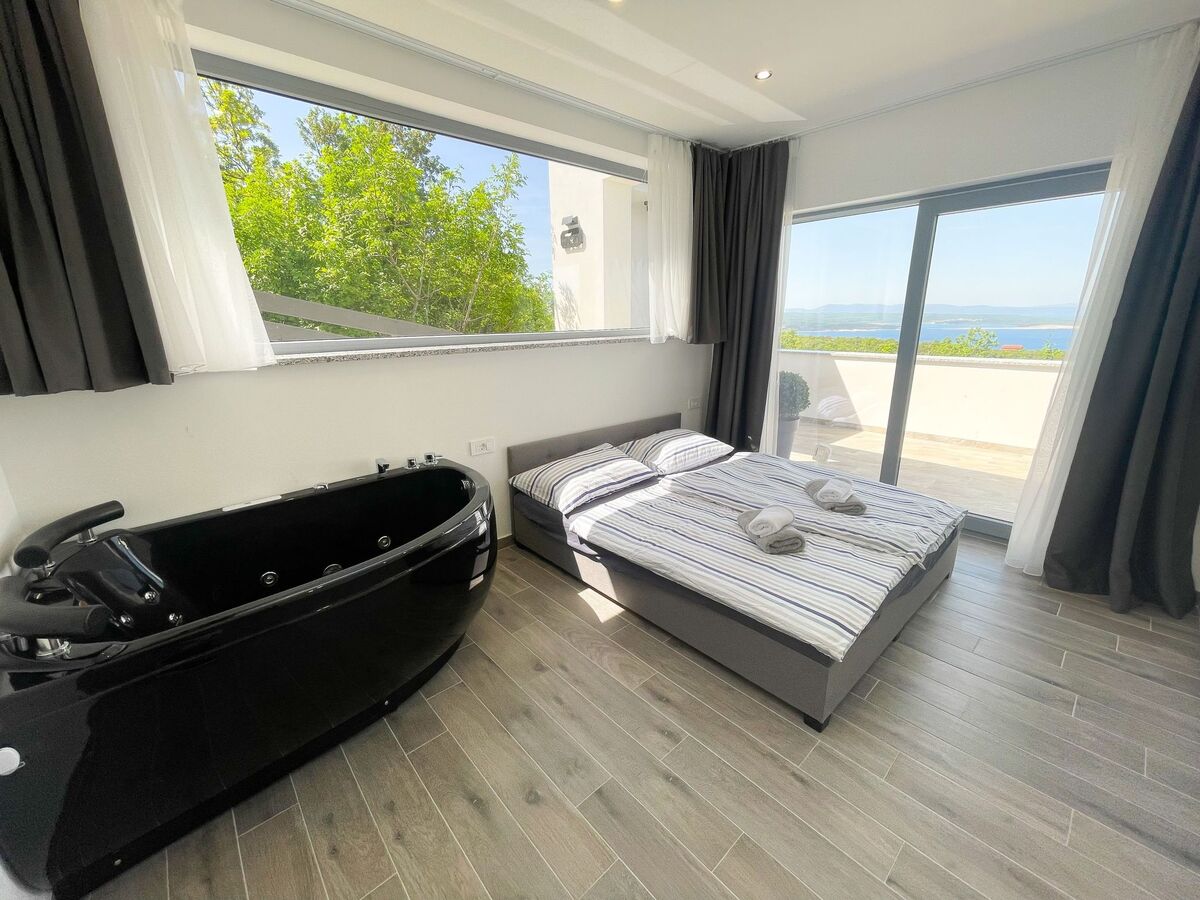 Maison Crikvenica, terrasse, jardin et spa privatif - Photo 20