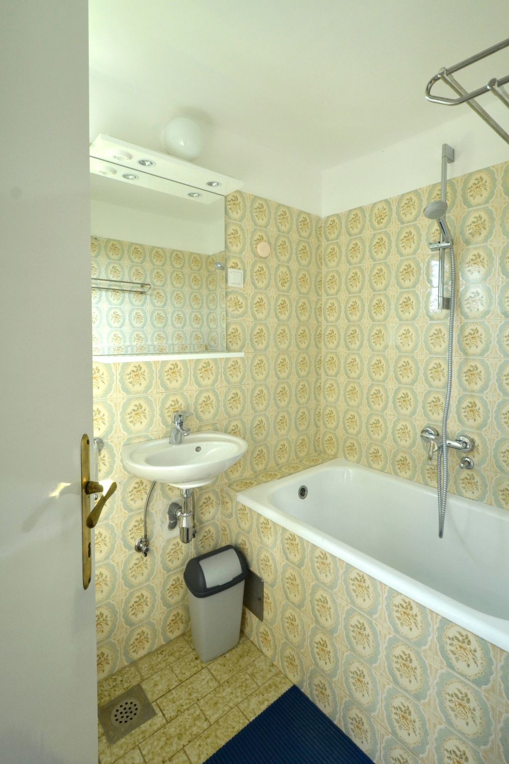 Stivan, maison d'époque restaurée face à la mer - Photo 16
