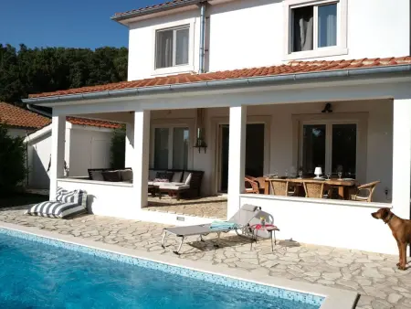 Villa Prislin - Maison 5 chambres avec piscine à Rab : photo 4