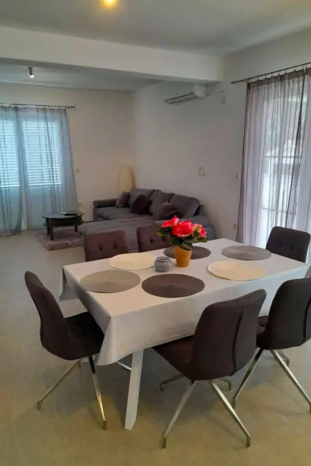 Maison Kampor 6 pers, terrasse et parking privé : photo 13