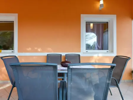 Maison avec terrasses près du bois à Vir : photo 31