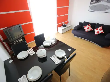 House Peša à Vir : maison 8 pers., jardin & jacuzzi : photo 28