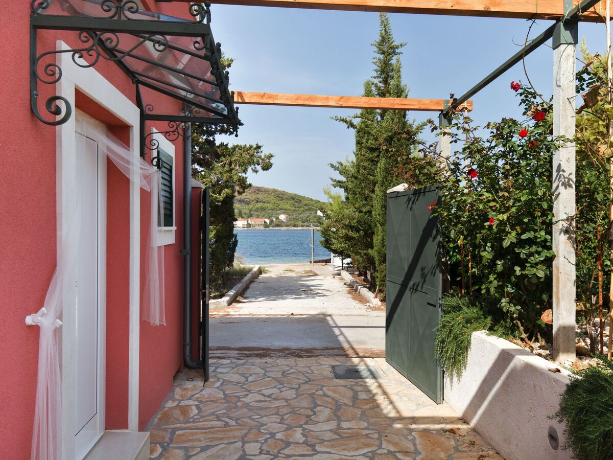Villa Luna, maison de pierre à 10 m de la plage, piscine privée - Photo 15