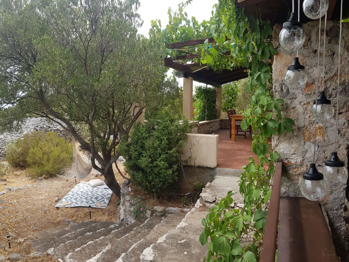 Maison Robinson avec accès privé à la mer à Pašman - Photo 12