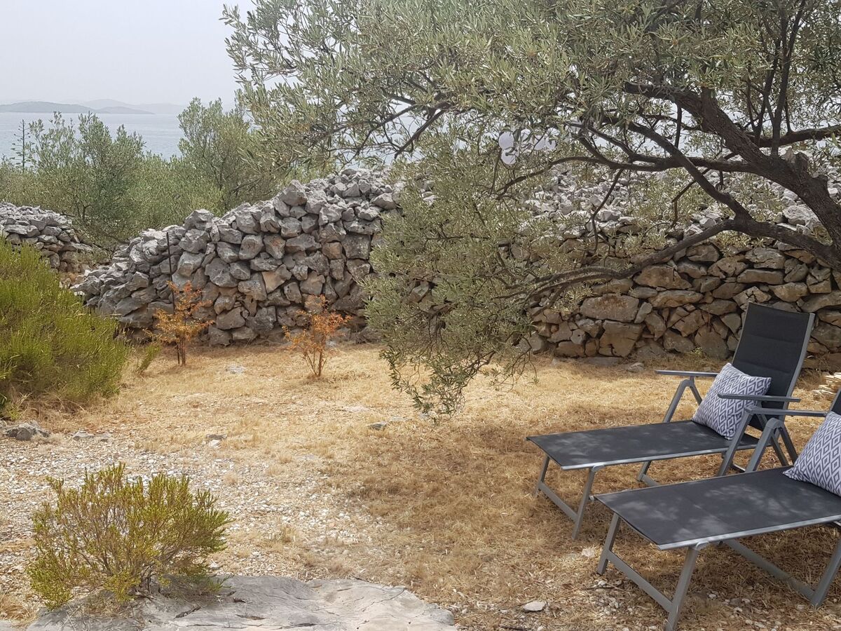 Maison Robinson avec accès privé à la mer à Pašman - Photo 16