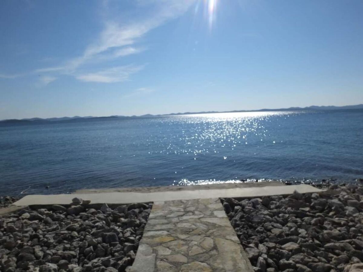 Maison Robinson avec accès privé à la mer à Pašman - Photo 17