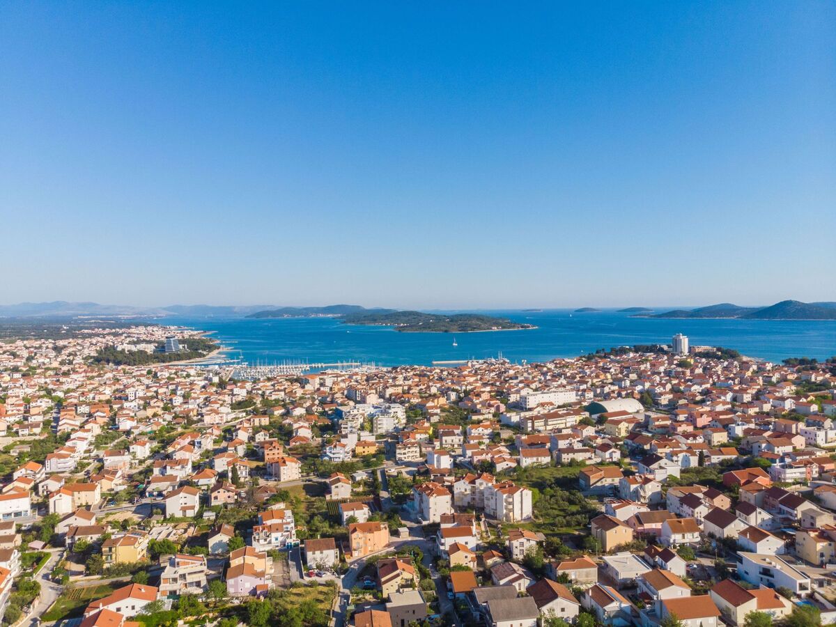 Maison David à Vodice : piscine privée, 7 places - Photo 2