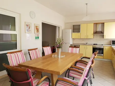 Maison 4 chambres à 40m de la plage, Rogoznica : photo 10