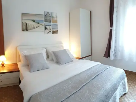 Maison 4 chambres à 40m de la plage, Rogoznica : photo 15
