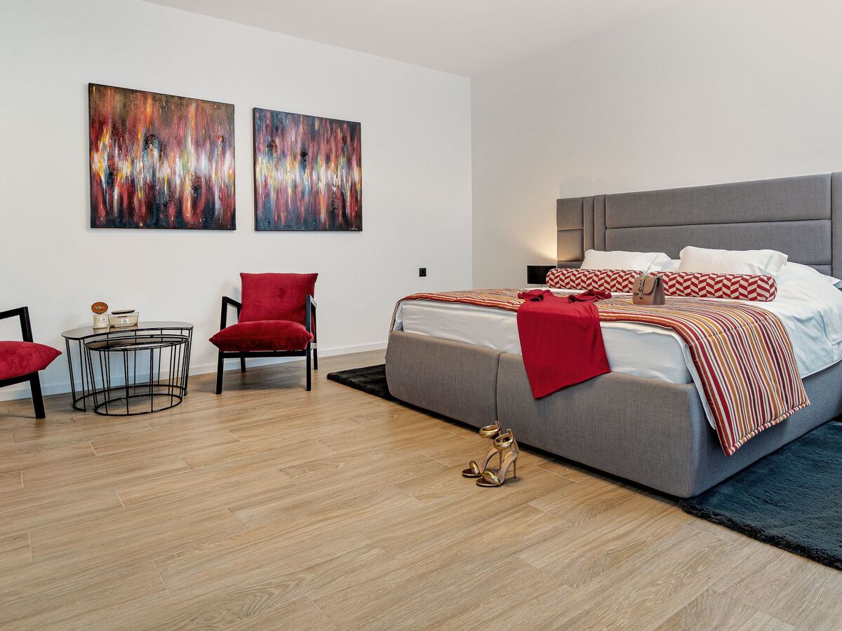 Villa Lucy Cherry – Maison 8 pers. avec piscine intérieure - Photo 34