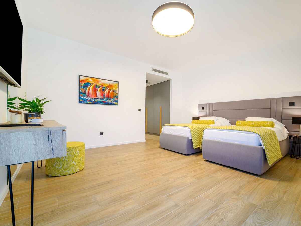 Villa Lucy Lemon – Maison 8 pers. avec piscine à Marina - Photo 24
