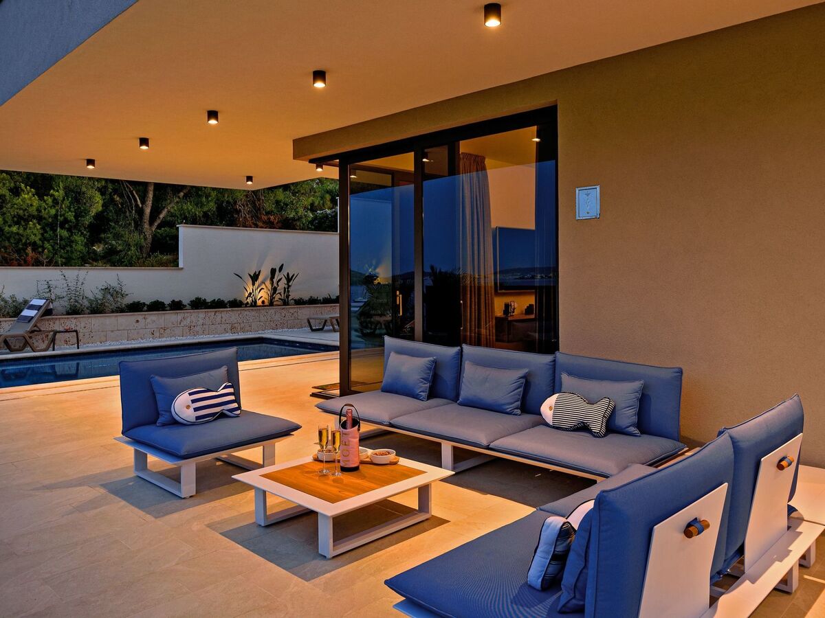 Villa Lucy Plum, maison 4 chambres avec piscine infinity - Photo 3