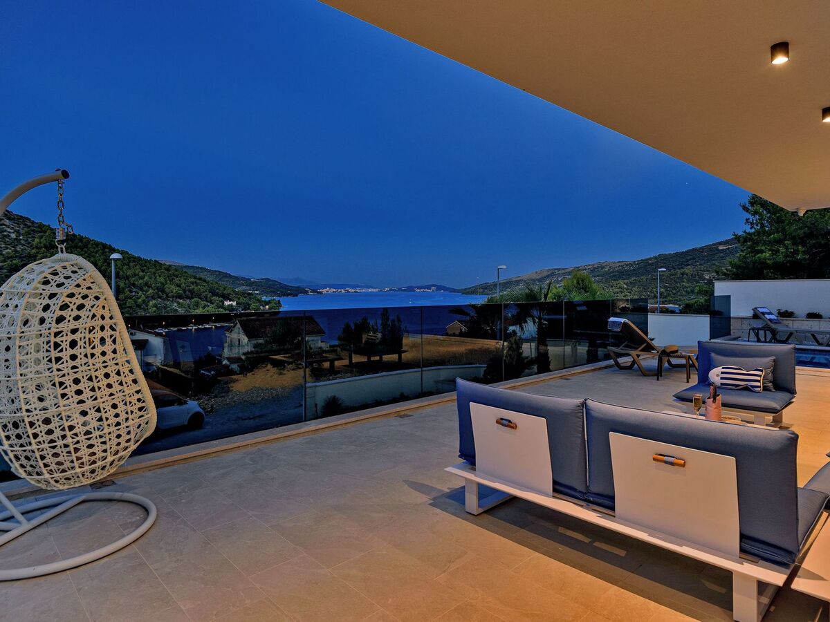Villa Lucy Plum, maison 4 chambres avec piscine infinity - Photo 5
