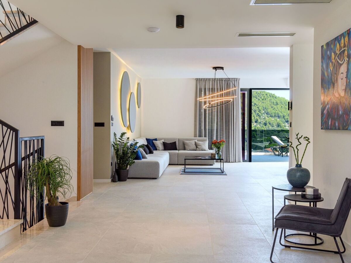 Villa Lucy Plum, maison 4 chambres avec piscine infinity - Photo 16