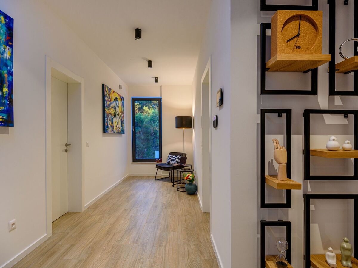 Villa Lucy Plum, maison 4 chambres avec piscine infinity - Photo 23