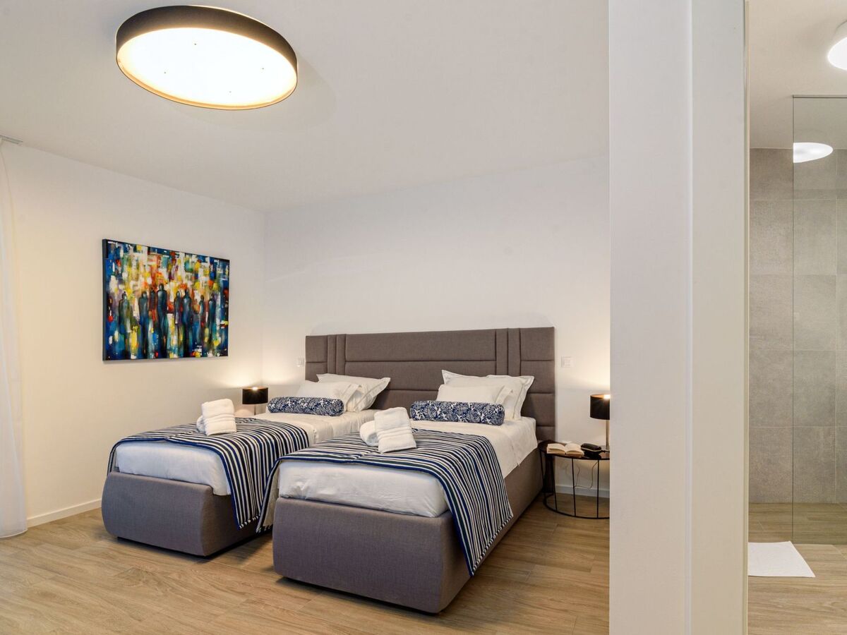 Villa Lucy Plum, maison 4 chambres avec piscine infinity - Photo 42