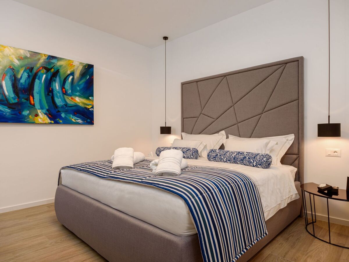 Villa Lucy Plum, maison 4 chambres avec piscine infinity - Photo 47