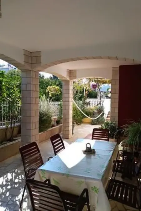 Location appartement à Vinišće, Romantische Wohnung mit Meerblick