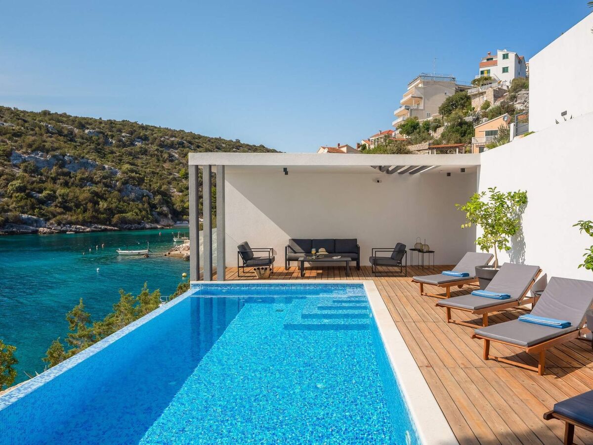 Villa Extravaganza à Vinišće, piscine infinie face à la mer - Photo 10