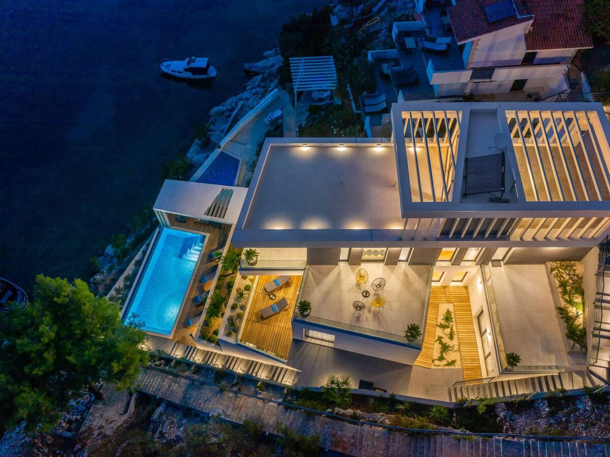 Villa Extravaganza à Vinišće, piscine infinie face à la mer - Photo 49
