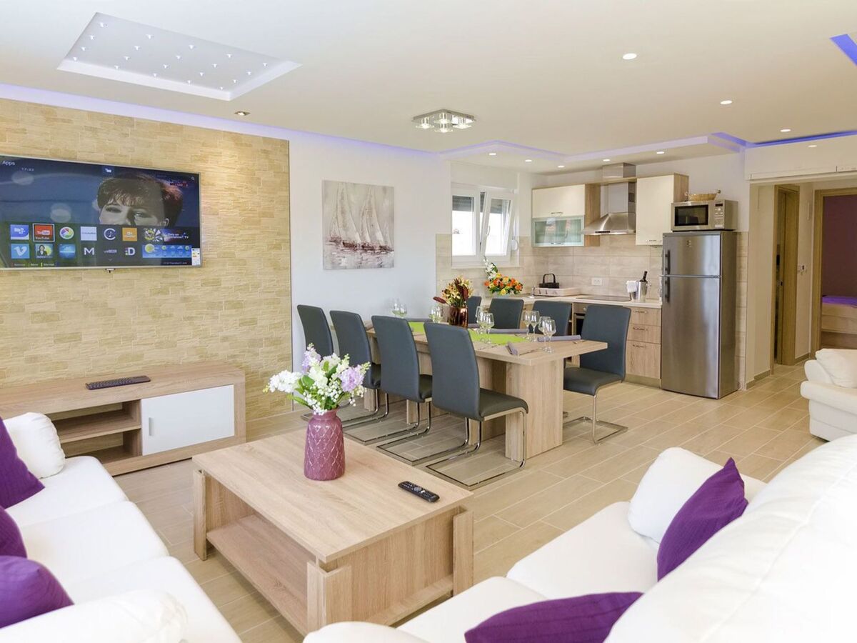 Villa Magic Trogir : 6 chambres, piscine privée, 12 personnes - Photo 7