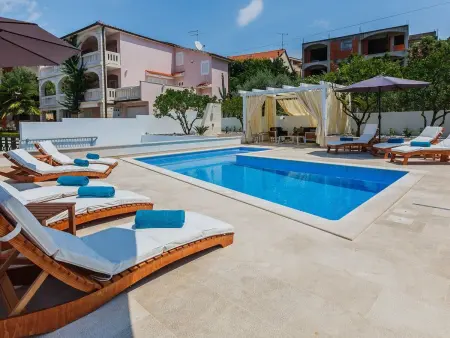 Location appartement à Trogir, Wohnung Irena III mit Blick auf das Wasser