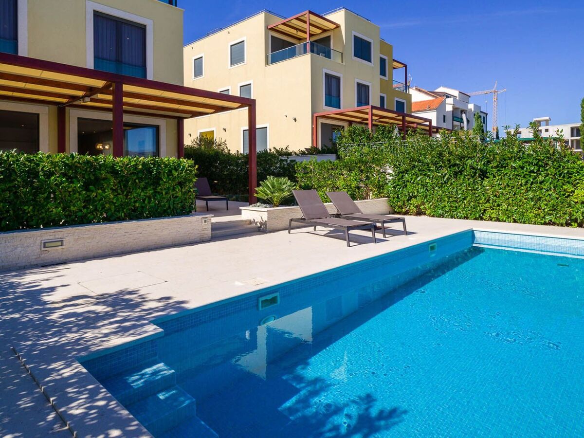 Villa Golden C – 6 chambres, piscine privée et vue mer à Trogir - Photo 2