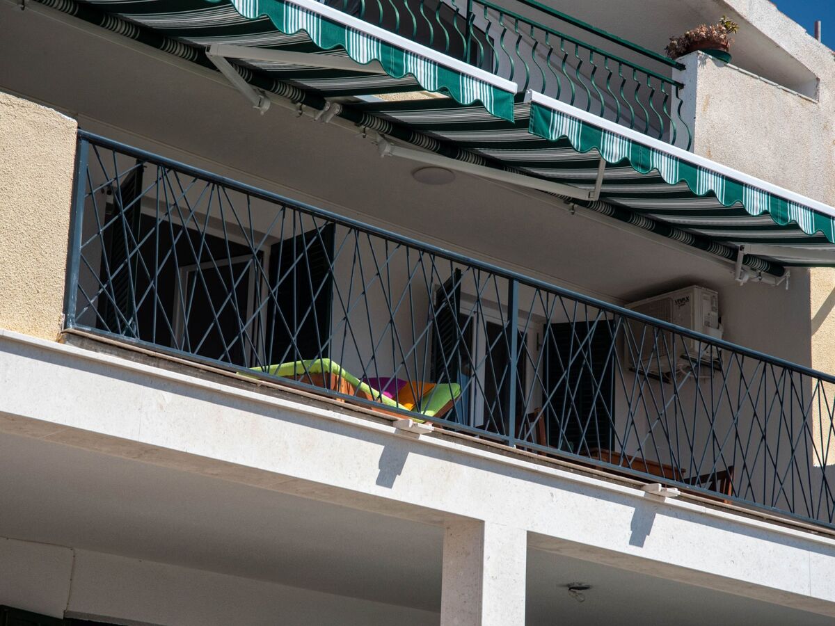 Maison avec vue sur mer à Okrug Donji - Photo 3