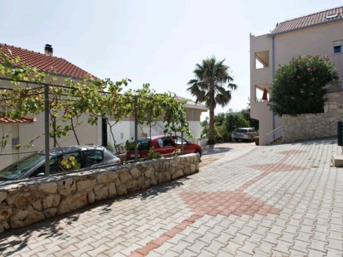 Maison avec vue sur mer à Okrug Donji - Photo 14