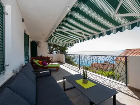 Maison avec vue sur mer à Okrug Donji