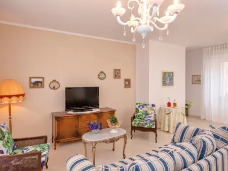 Villa Radovani, maison waterfront avec piscine à Jelsa : photo 10
