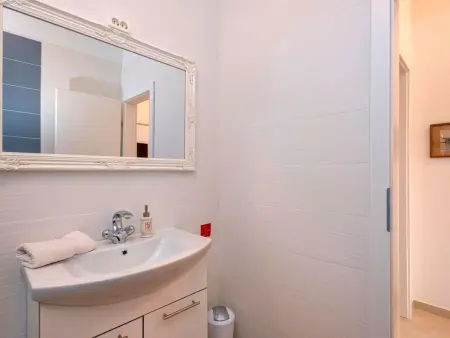 Villa Radovani, maison waterfront avec piscine à Jelsa : photo 28