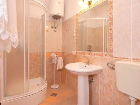Villa Radovani, maison waterfront avec piscine à Jelsa : photo 36