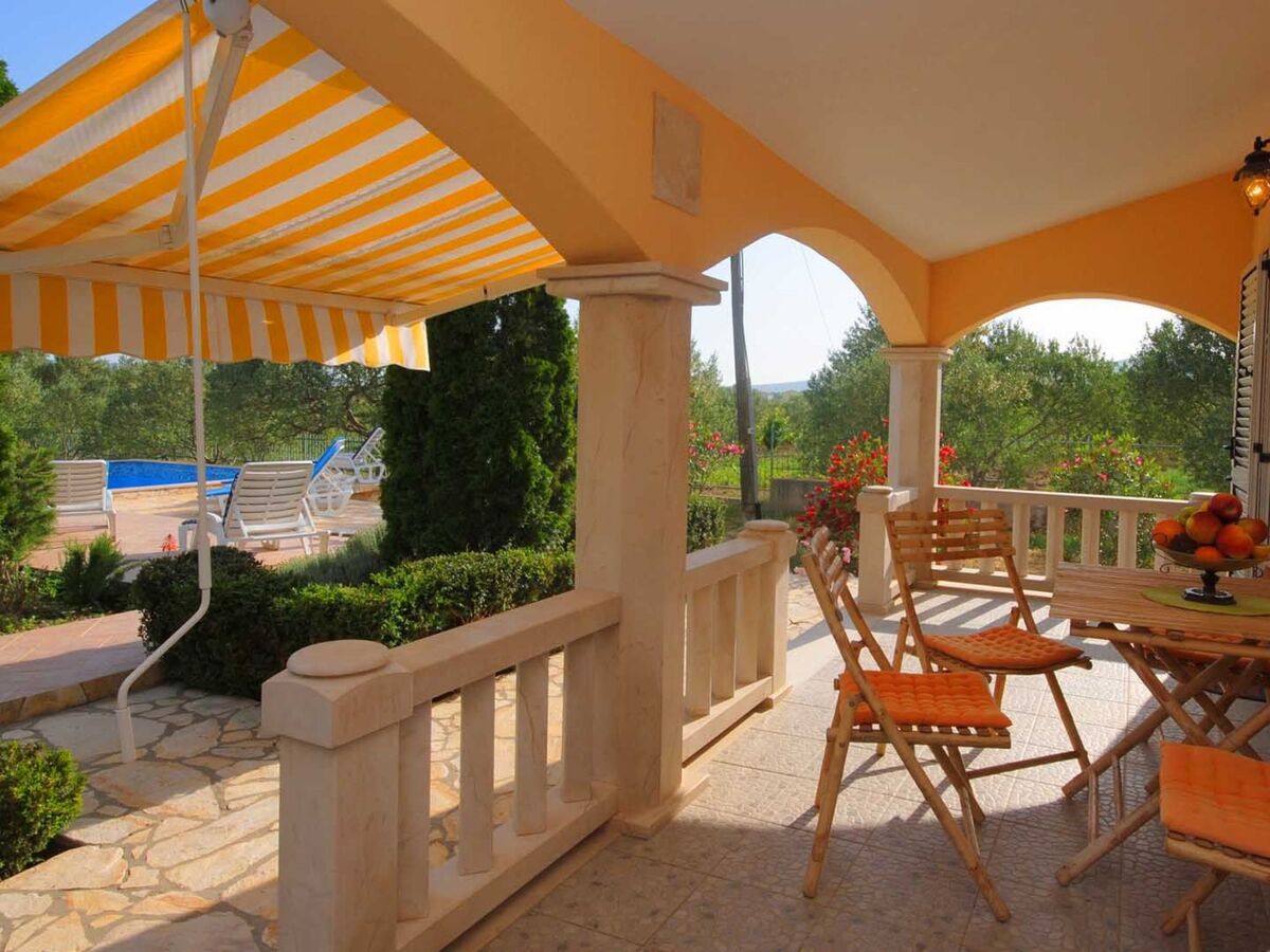 Villa Green Oasis à Kaštel Novi : 10 personnes, piscine & jardin 4000 m² - Photo 6