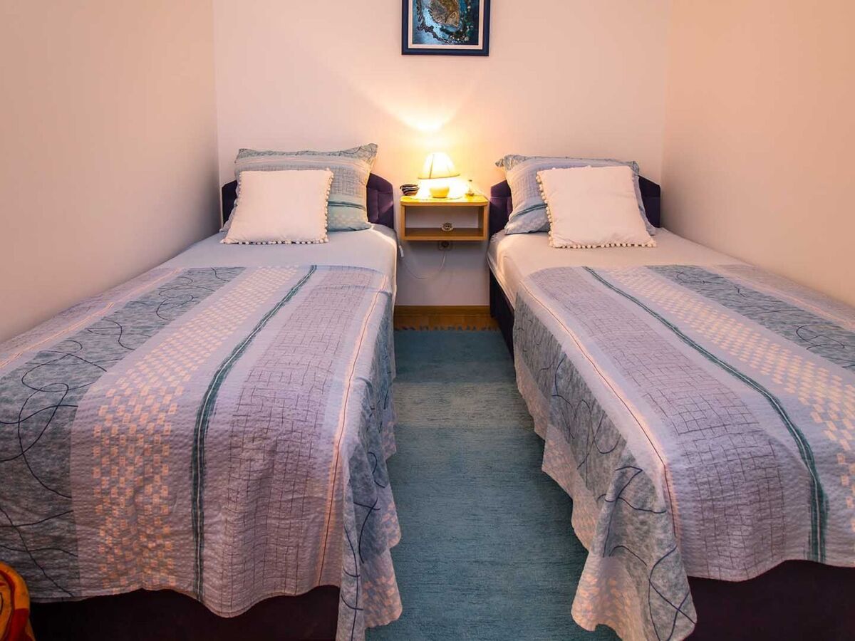 Villa Green Oasis à Kaštel Novi : 10 personnes, piscine & jardin 4000 m² - Photo 12