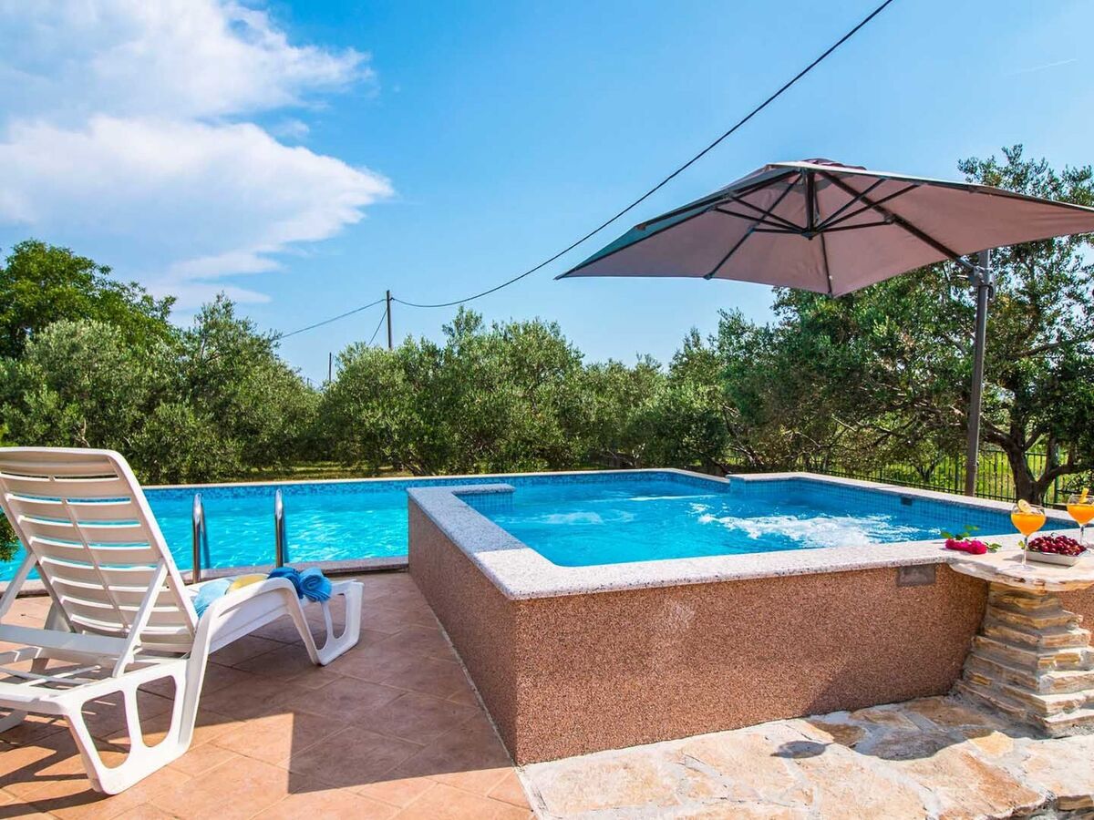 Villa Green Oasis à Kaštel Novi : 10 personnes, piscine & jardin 4000 m² - Photo 34