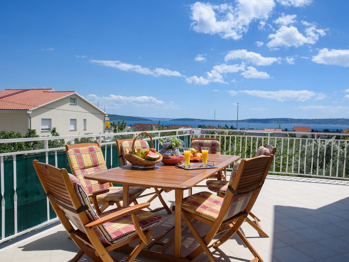 Maison 6 chambres avec terrasse 30m² à Kaštel Lukšić - Photo 1