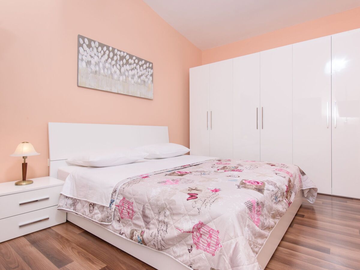 Maison 6 chambres avec terrasse 30m² à Kaštel Lukšić - Photo 5
