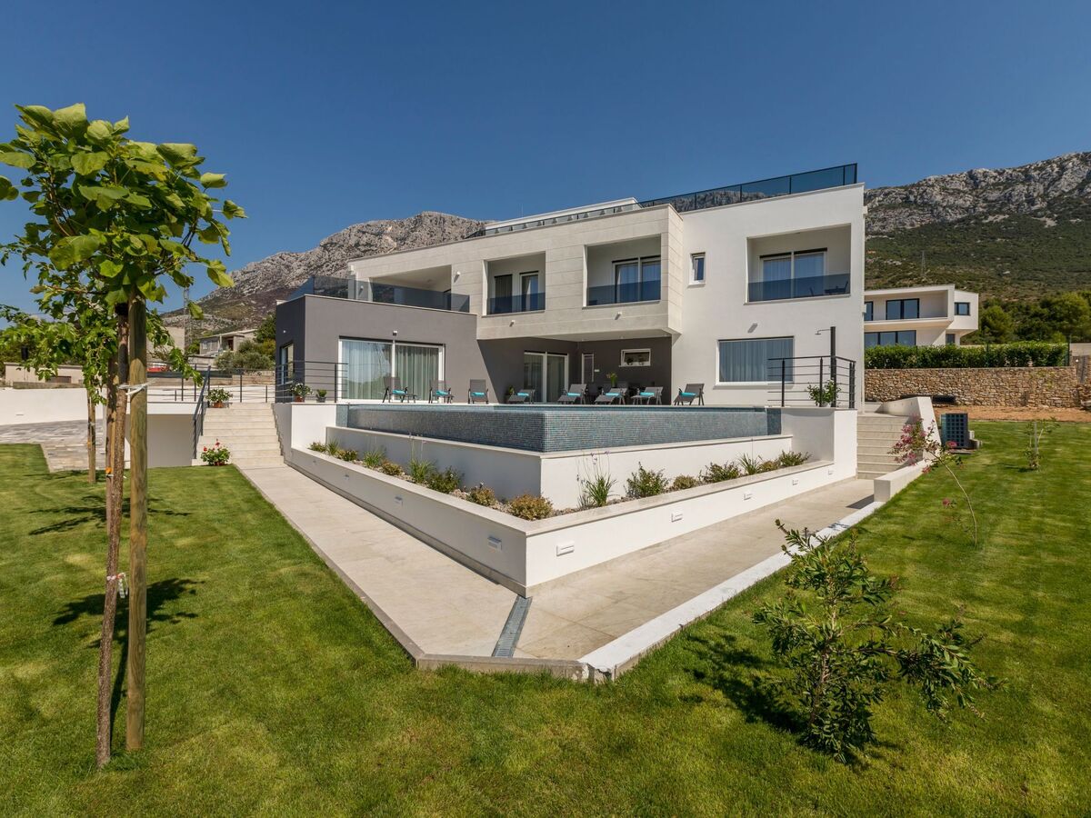 Villa Meri - Maison 1100 m² piscine chauffée Kaštel Sućurac - Photo 12