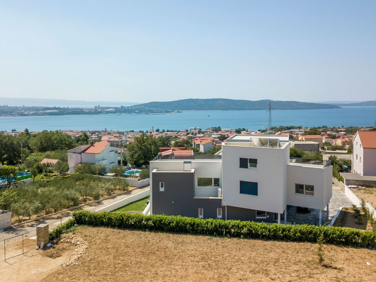 Villa Meri - Maison 1100 m² piscine chauffée Kaštel Sućurac - Photo 14