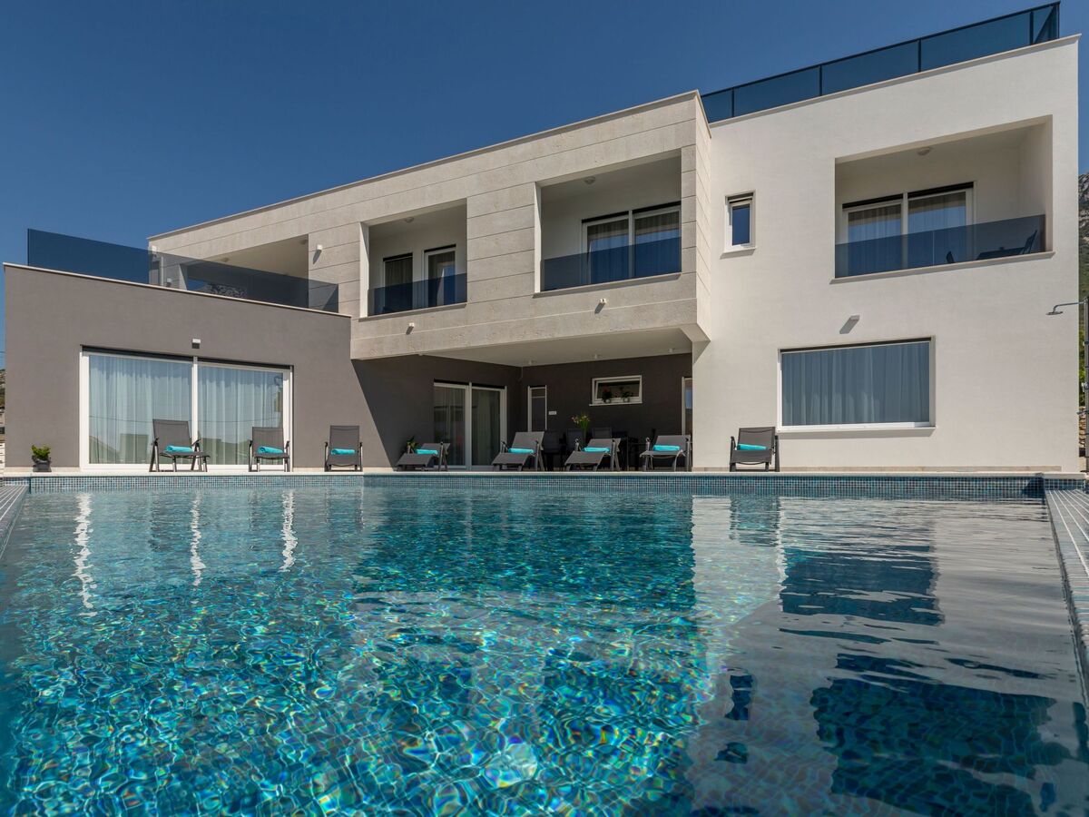 Villa Meri - Maison 1100 m² piscine chauffée Kaštel Sućurac - Photo 16