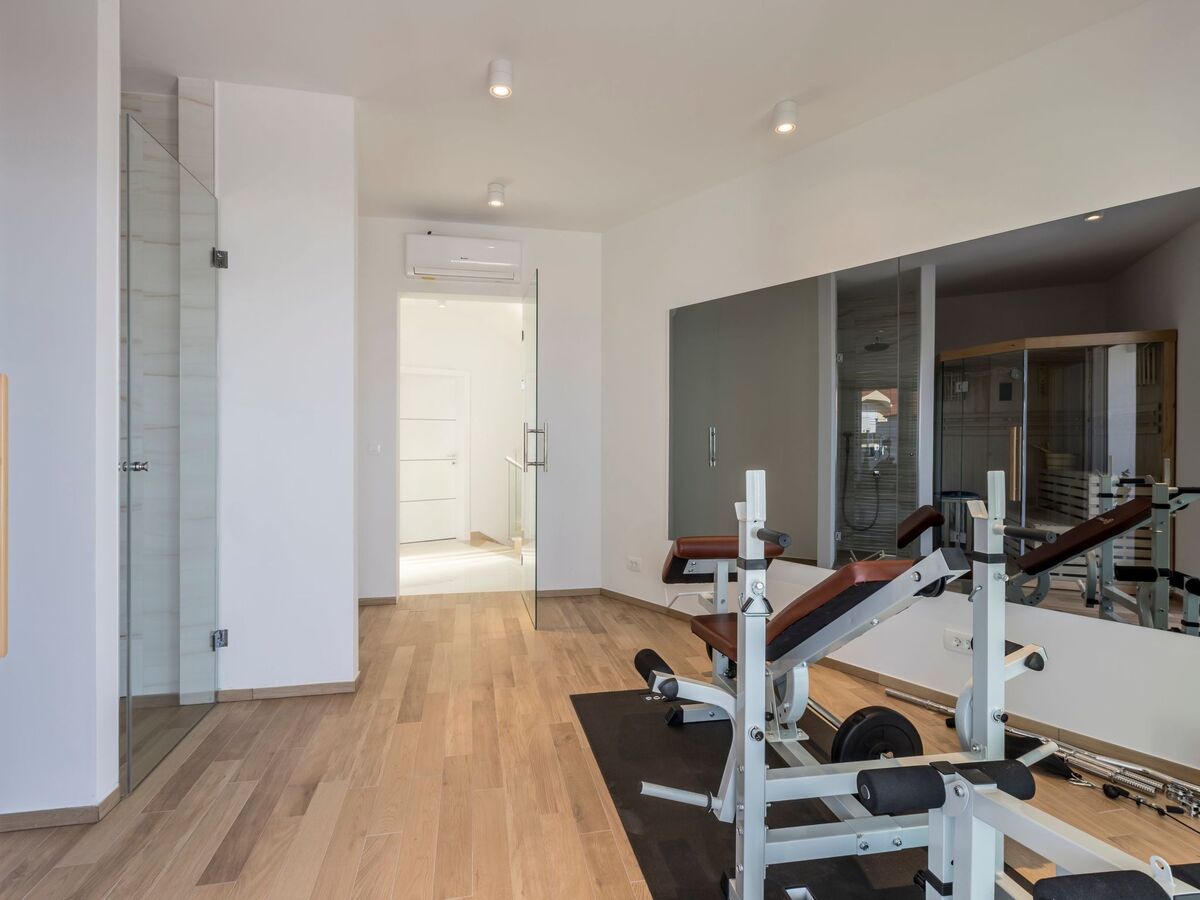 Villa Meri - Maison 1100 m² piscine chauffée Kaštel Sućurac - Photo 20